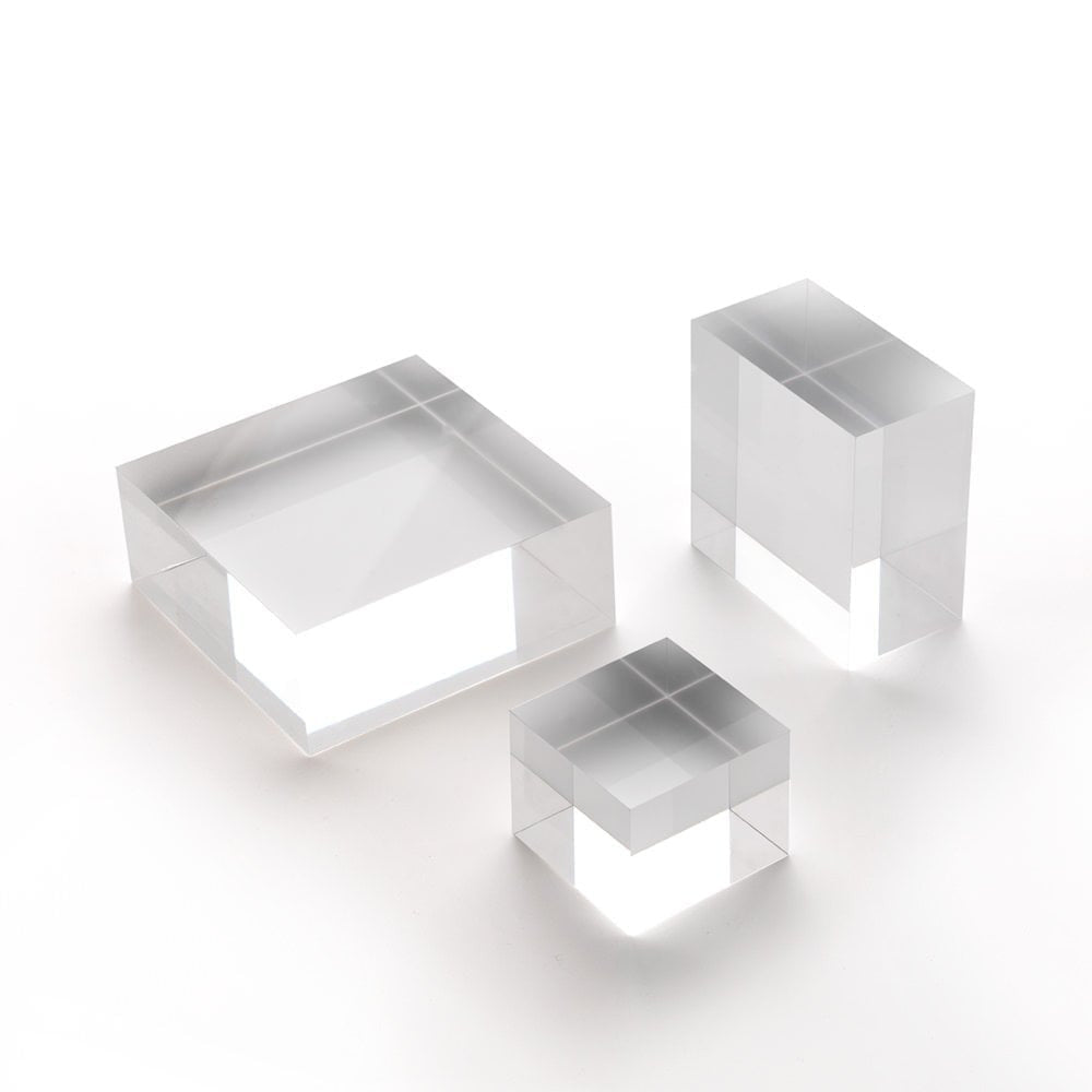 Medium Acrylic Solid Display Block - H40 x W75 x D75mm