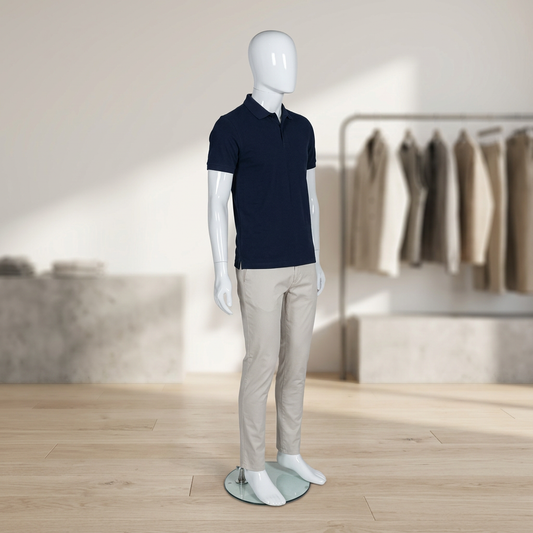 Dash 04 male gloss-white mannequin in a menswear boutique