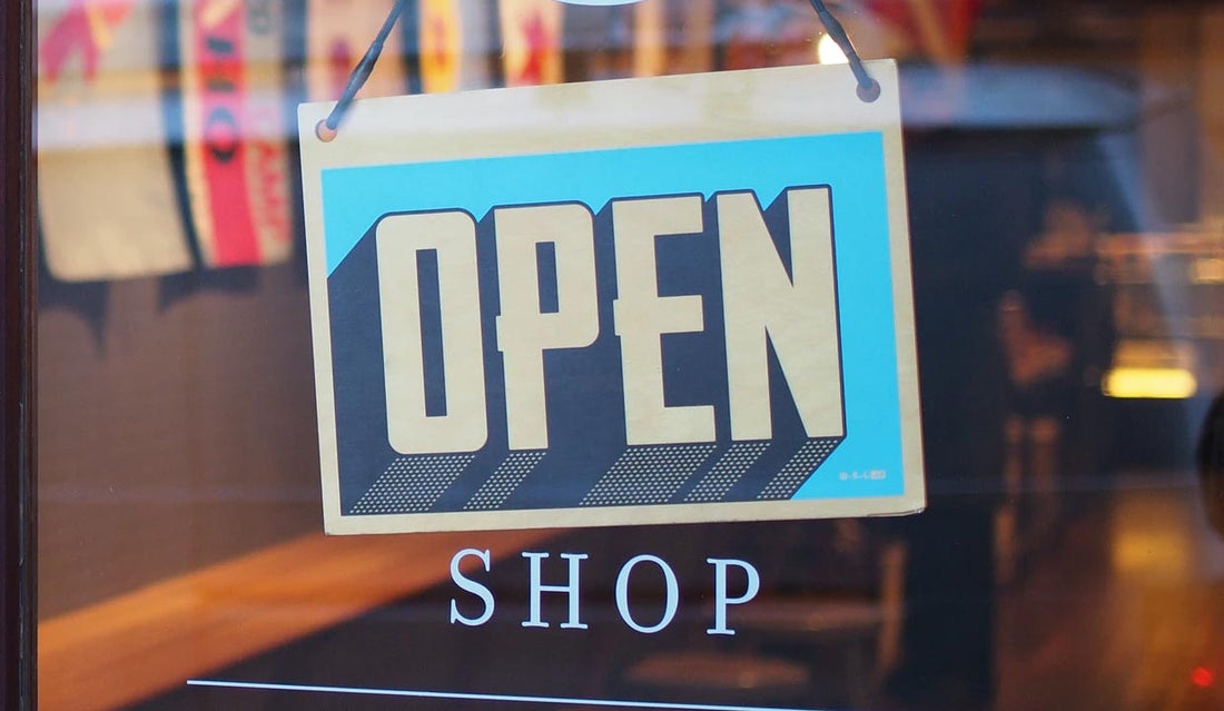 Outdoor Display Tips That Will Help Bring Your Customers In From The Cold