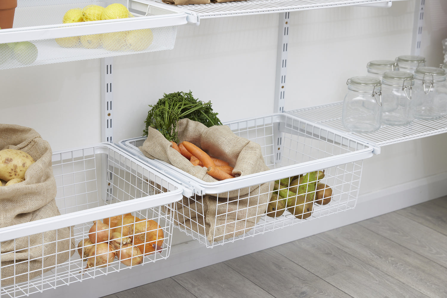 Flexx Shelf System With Baskets