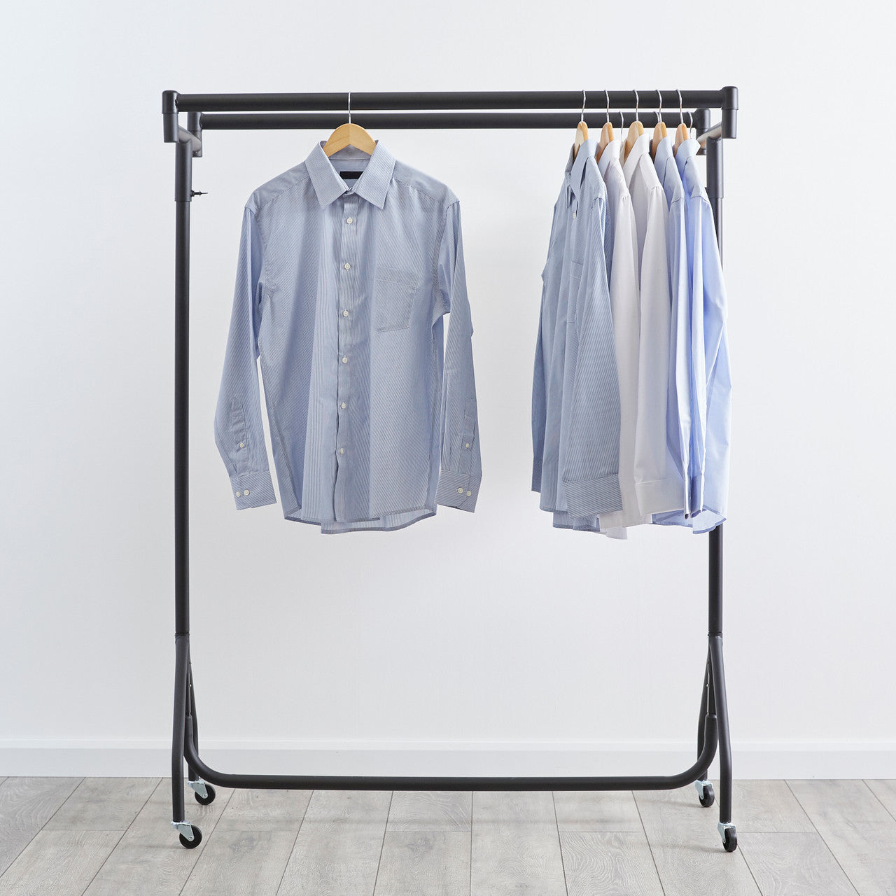 Parallel Black Heavy-Duty Clothes Rail