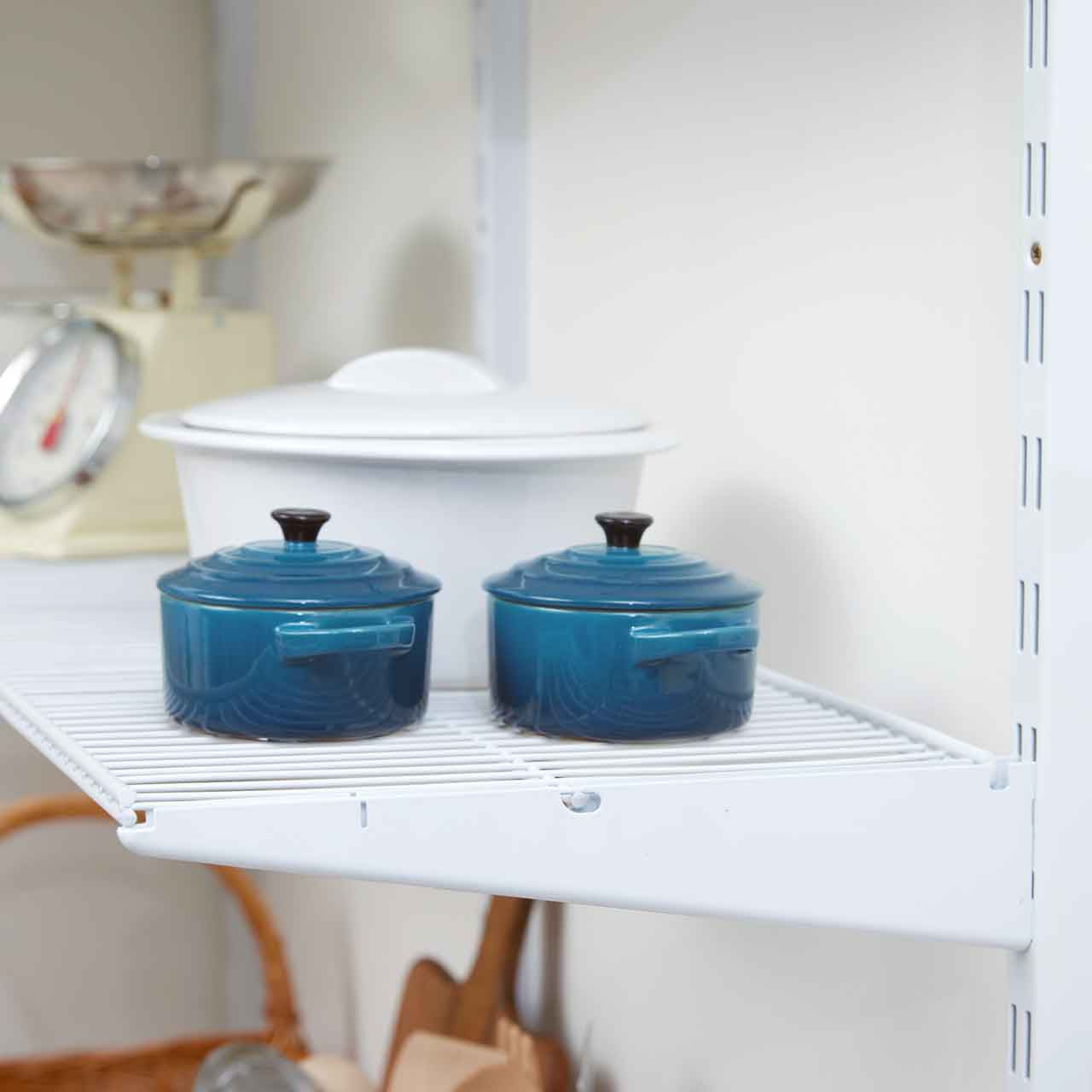 Flexx White Wire 4 Shelf System with Wire Mesh Basket- H2100mm