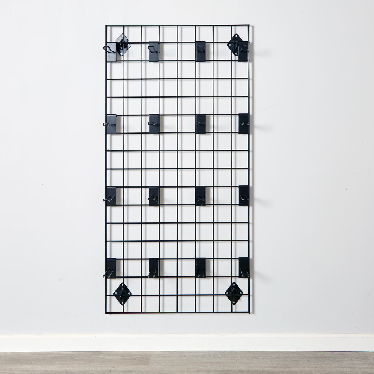 Black 4ft Wall-Mounted Grid Mesh Display with 16 x Euro Hooks