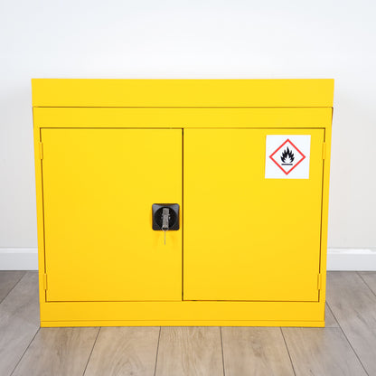 Hazardous Substance Cabinet - H790 x W915 x D505