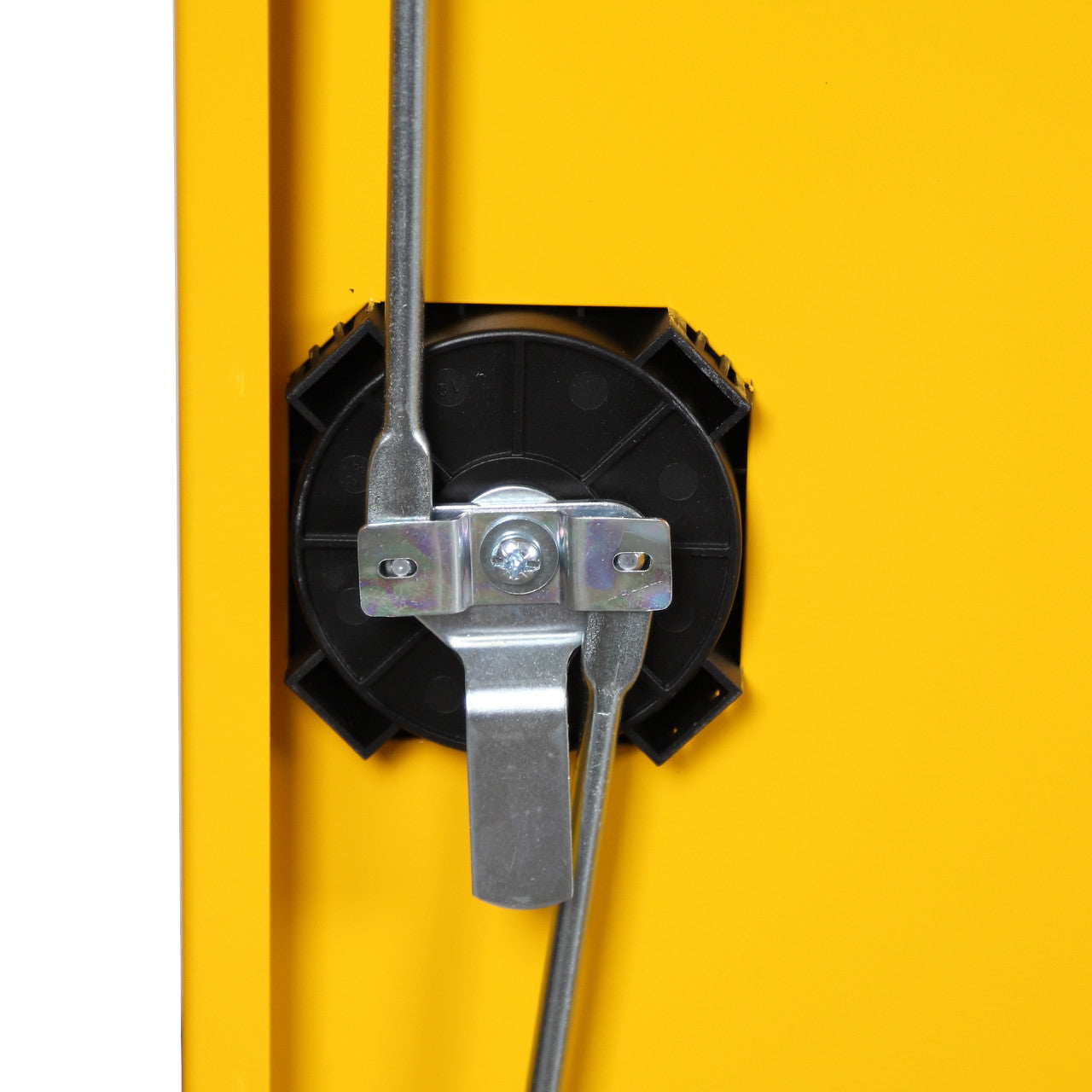 Hazardous Substance Cabinet - H790 x W915 x D505