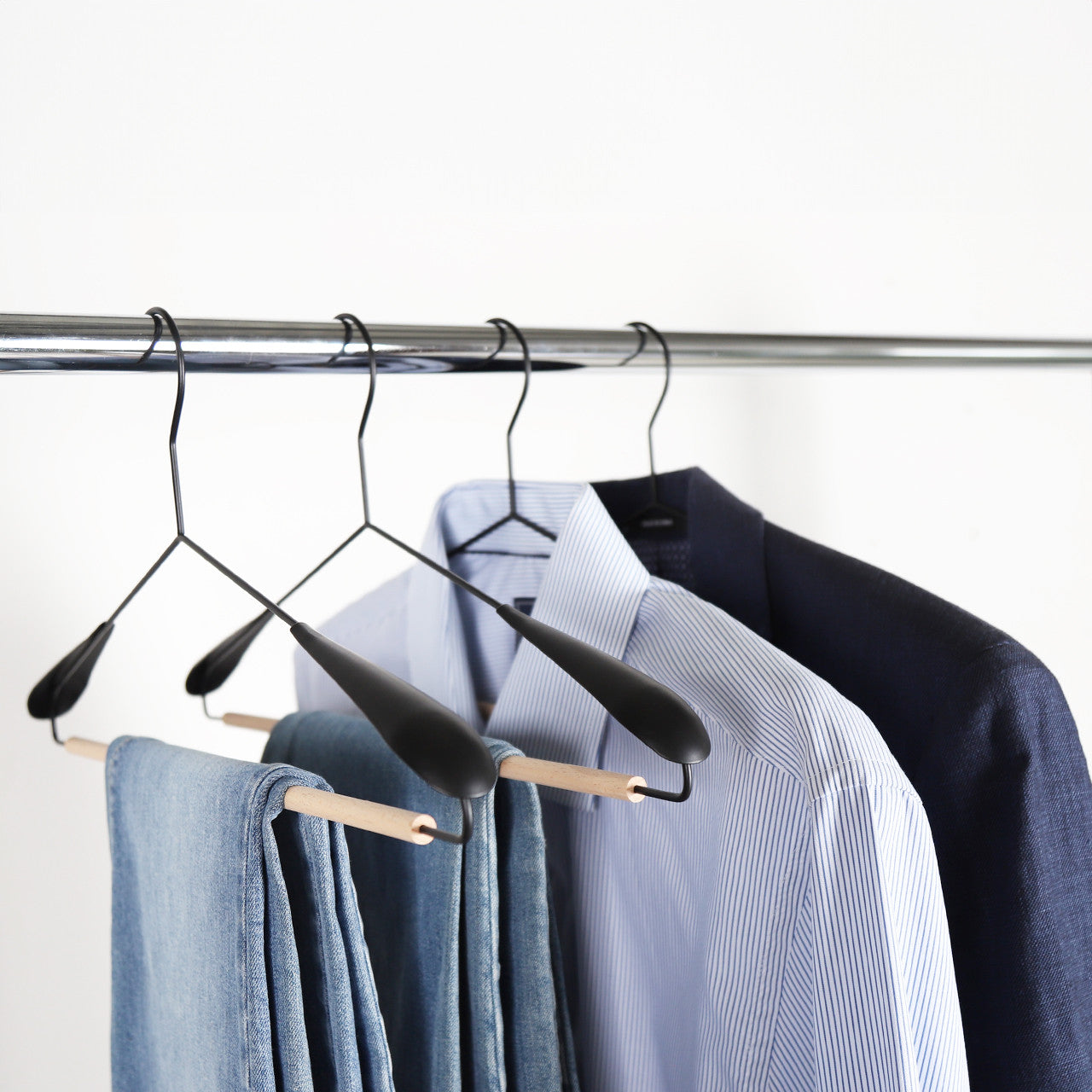 Black Metal Suit Hangers with Beech Wood Trouser Bar & Extra Shoulder Support - 44cm